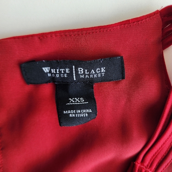 WHITE HOUSE BLACK MARKET WHBM Red Sleeveless Tank TOP Sleveless Blouse XXS - Picture 8 of 13